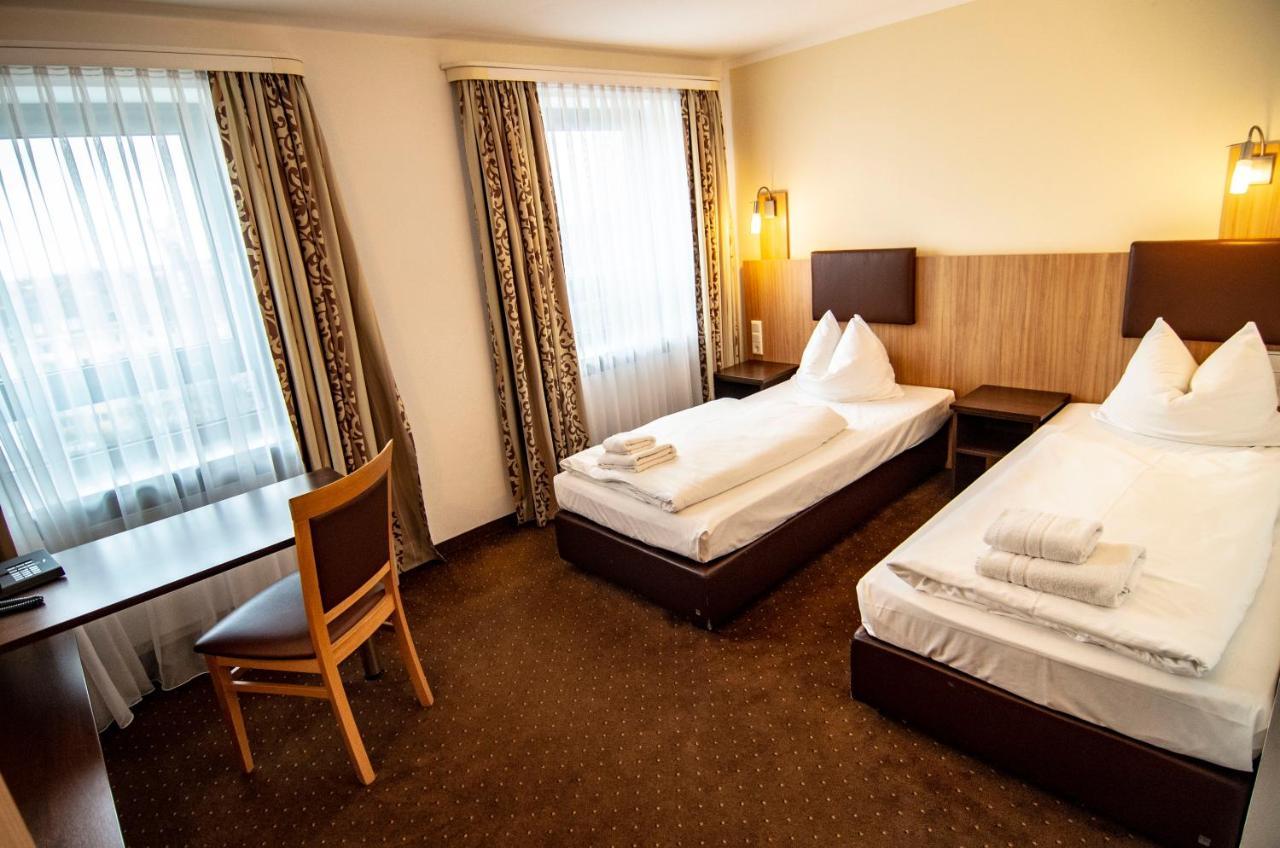 Ausbildungshotel St. Theresia Munich Luaran gambar