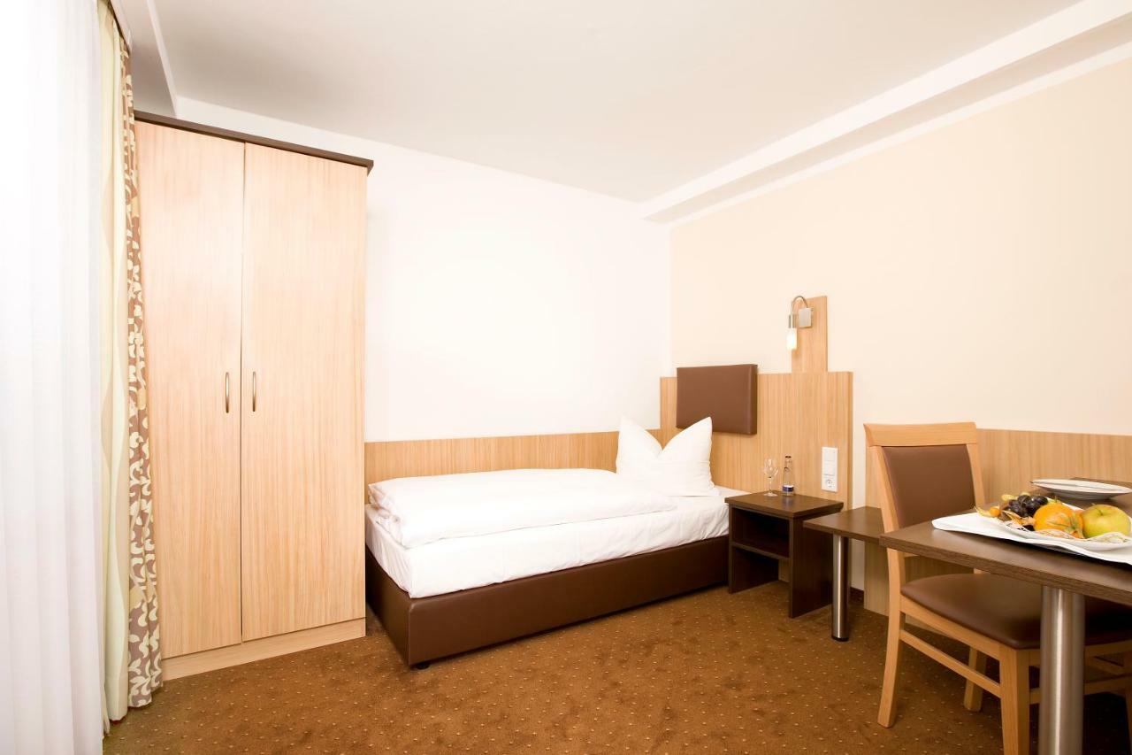 Ausbildungshotel St. Theresia Munich Luaran gambar