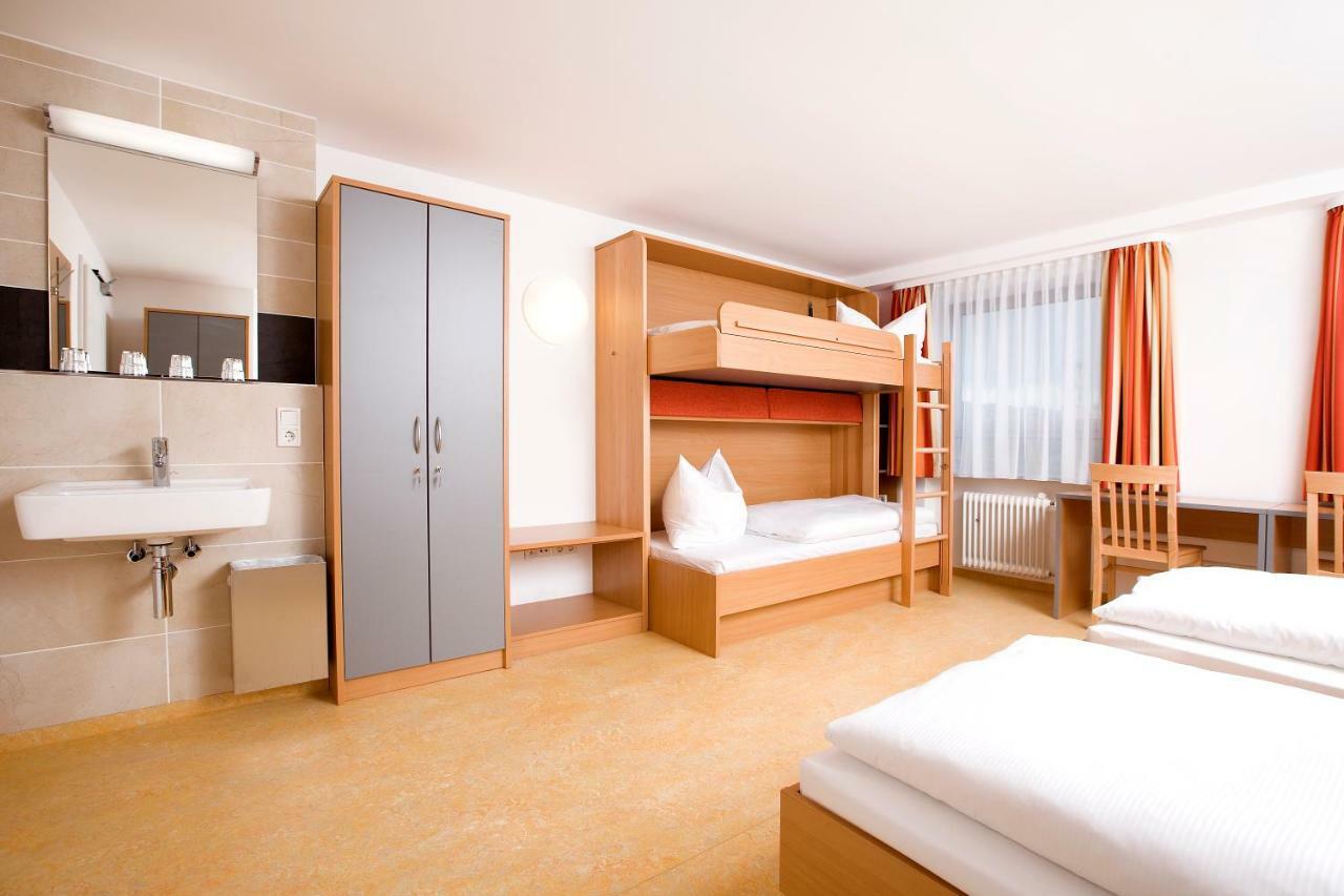 Ausbildungshotel St. Theresia Munich Luaran gambar